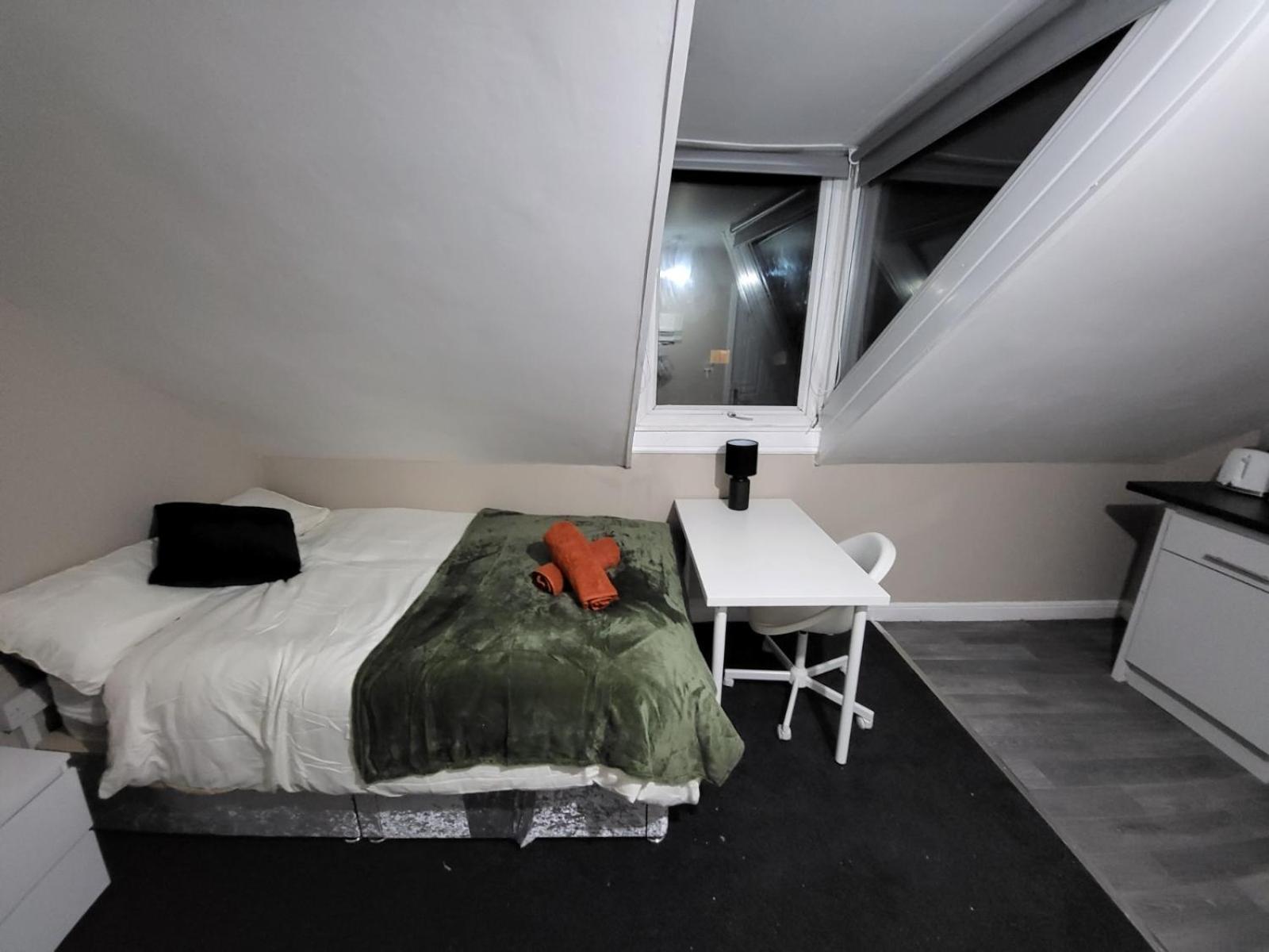 Burns Street - Stay Sleep Rest Nottingham Zewnętrze zdjęcie